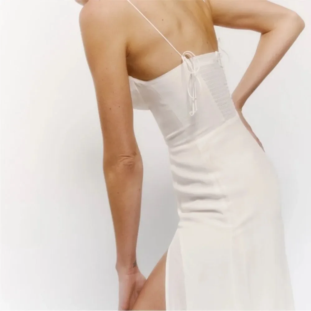 Reformation Juliette Maxi Dress with Timeless Elegance NWT - Picture 8 of 8